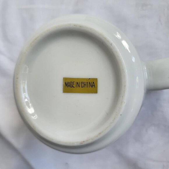 Tetley Tea Folk Teapot and Mugs - Picture 11 of 14